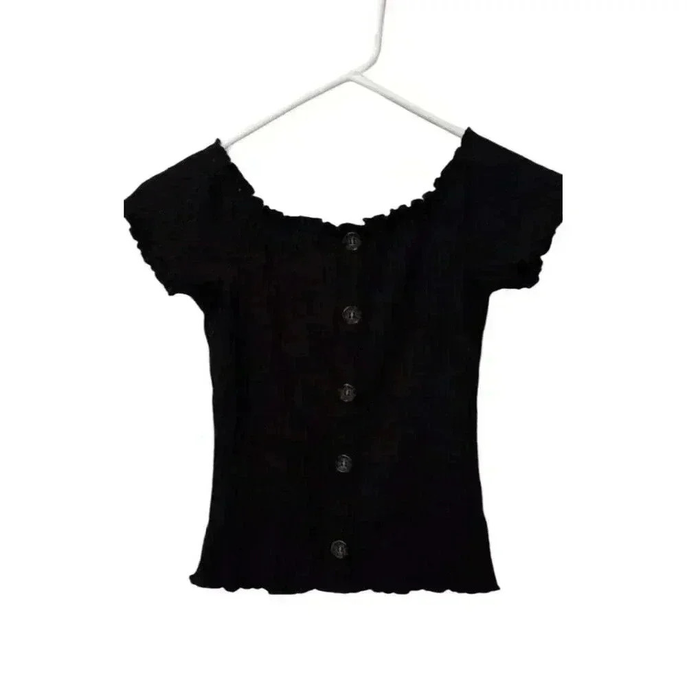 Black Pullover Ladies/Juniors Shirt, Stretch, Size Small